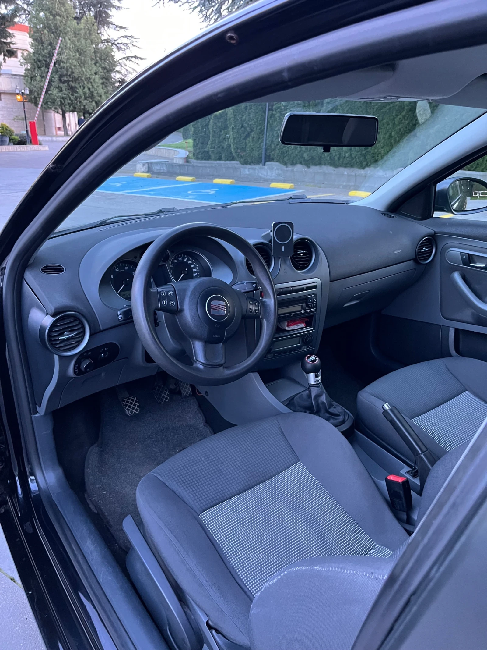 Seat Ibiza  - изображение 8