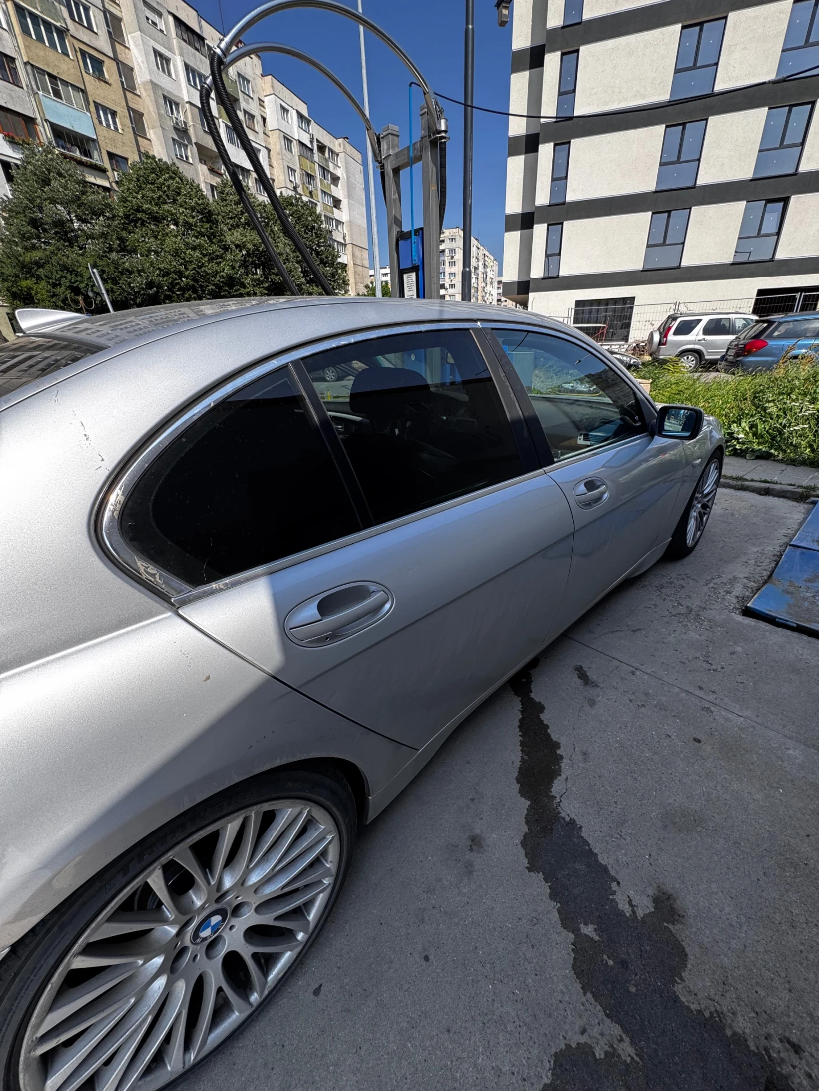 BMW 745  - изображение 3