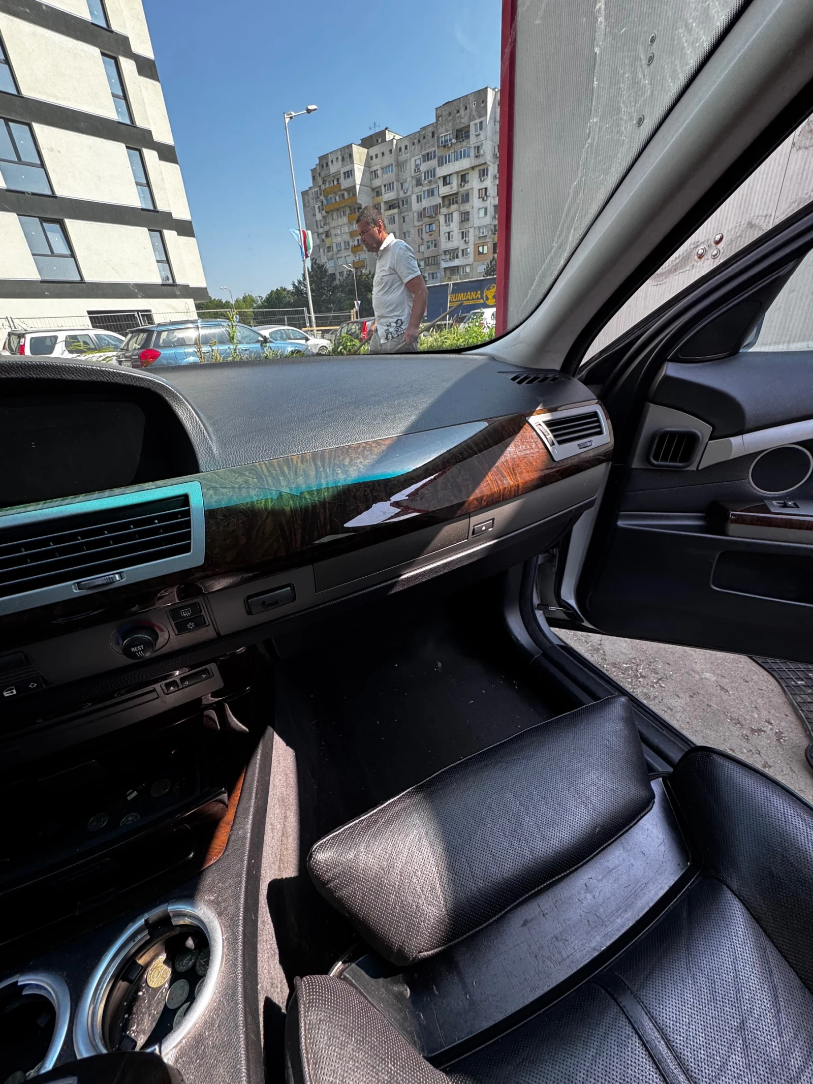 BMW 745  - изображение 6