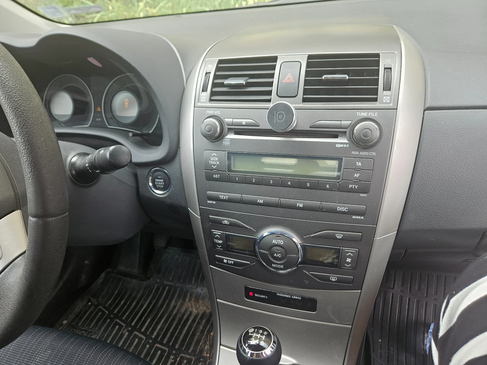 Toyota Corolla Velvematic 1.6 Бензин Luna - изображение 5