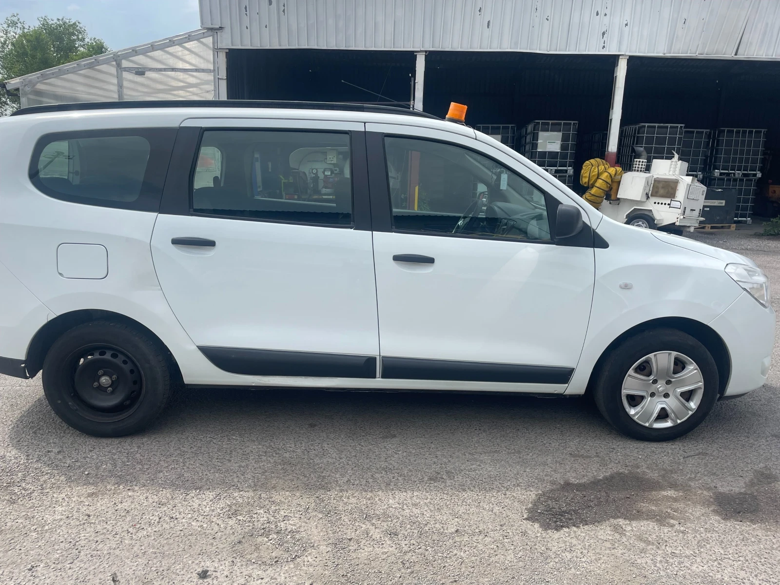 Dacia Lodgy  - изображение 3