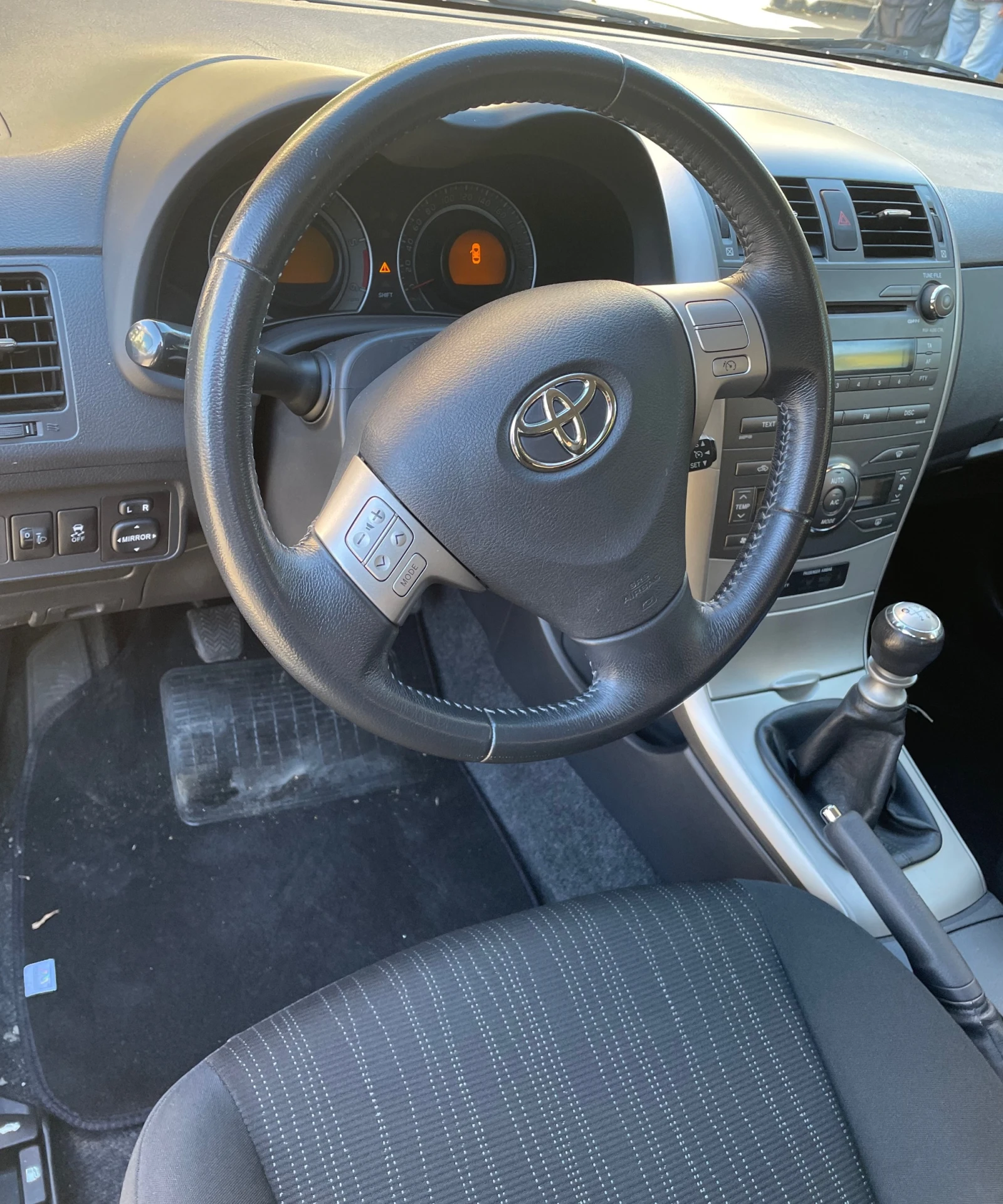 Toyota Corolla D-4D - изображение 5