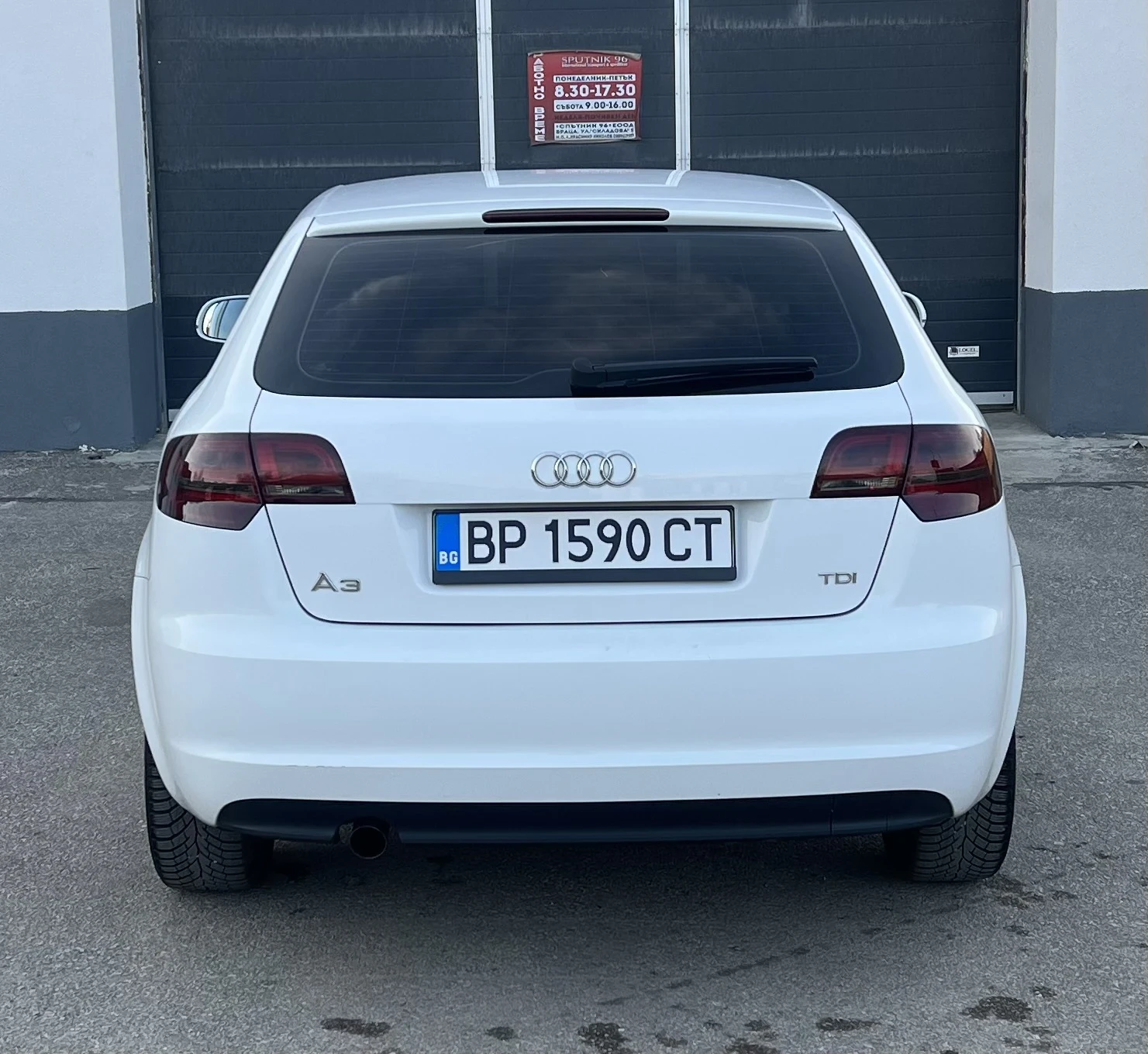 Audi A3 1.6TDI 105кс, снимка 6 - Автомобили и джипове - 53778730
