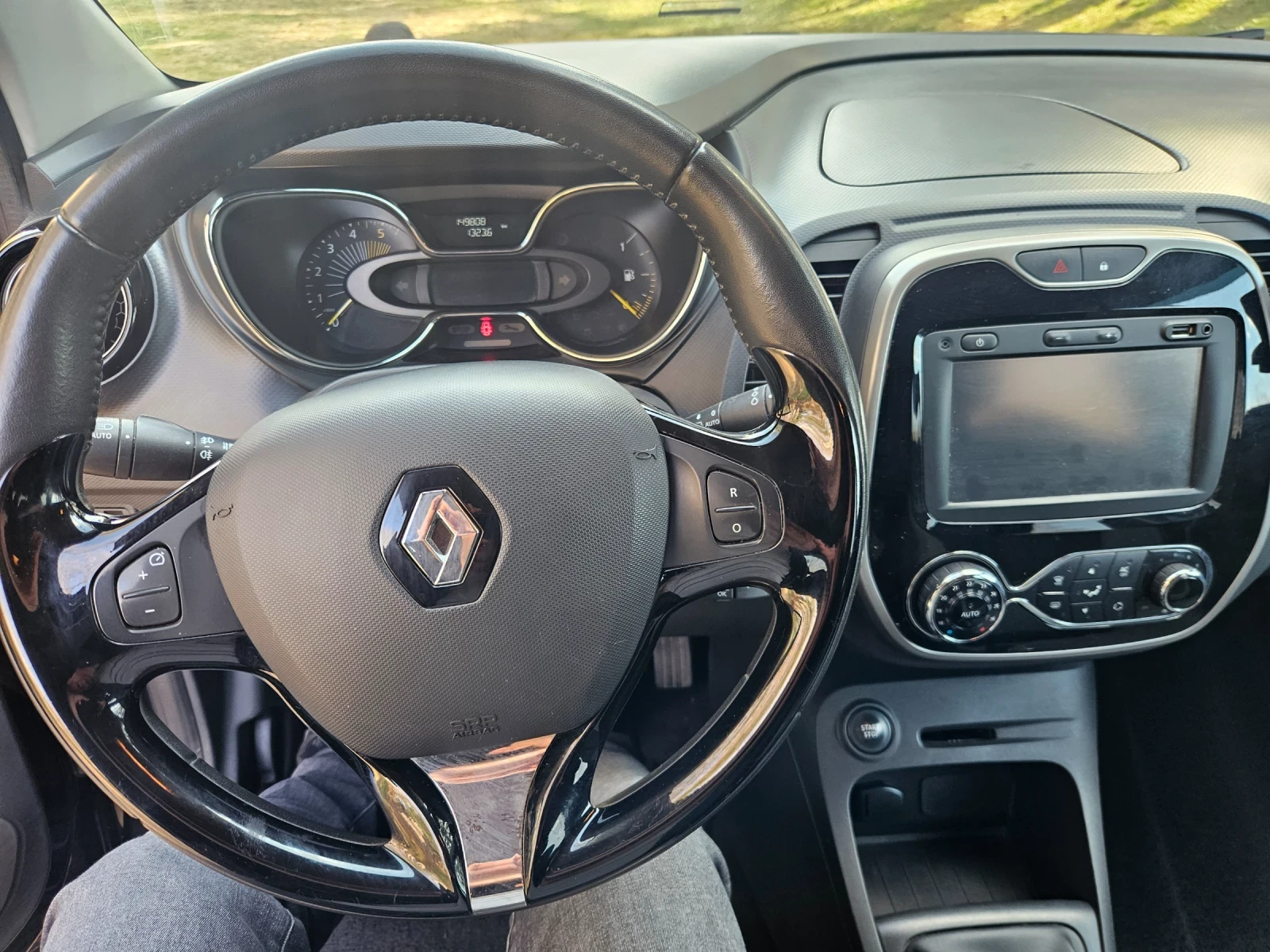 Renault Captur 1.5DCI Navi , снимка 14 - Автомобили и джипове - 53847167