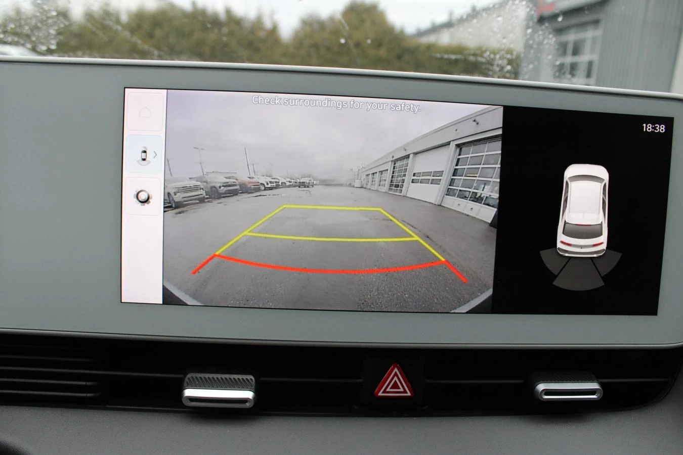 Hyundai Ioniq 5 Preferred* RWD* АвтоКредит* (ЦЕНА ДО БГ), снимка 14 - Автомобили и джипове - 54206421