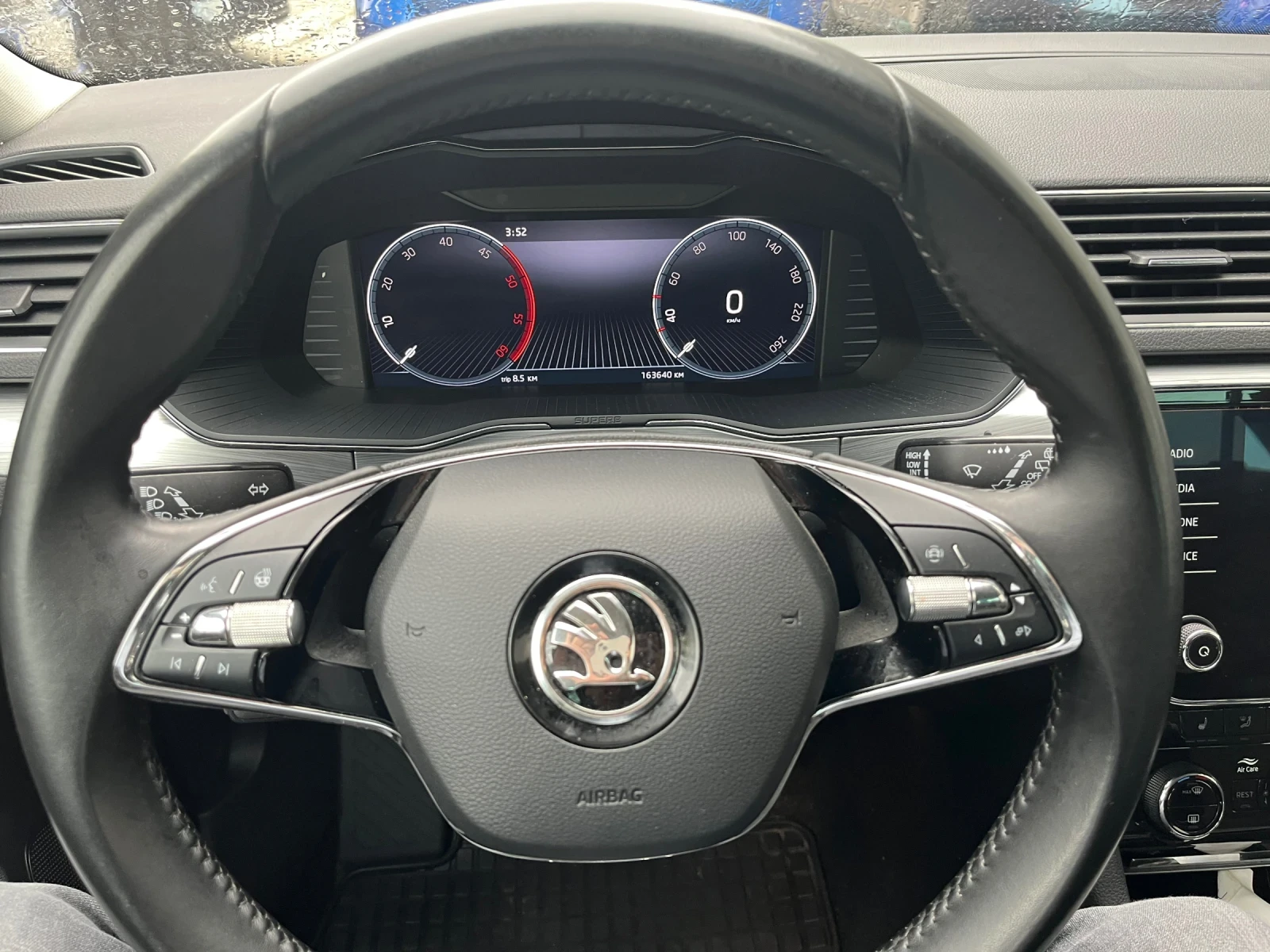 Skoda Superb 2, 0 TDI 6M, снимка 9 - Автомобили и джипове - 54212001