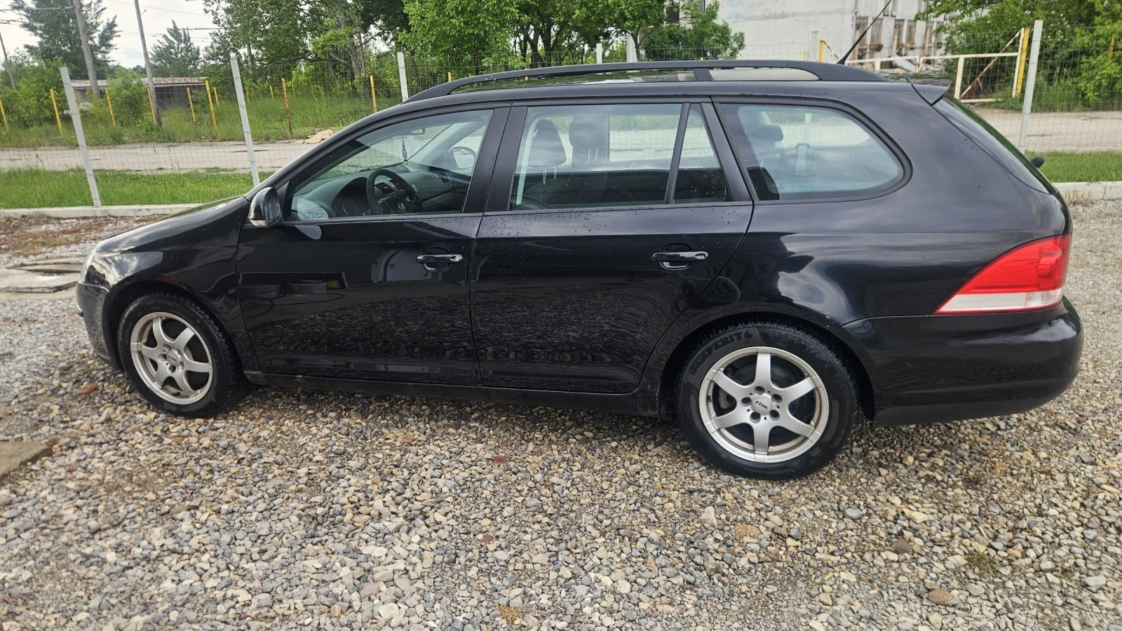 VW Golf 1.9tdi.4x4.105ks, снимка 9 - Автомобили и джипове - 54609245