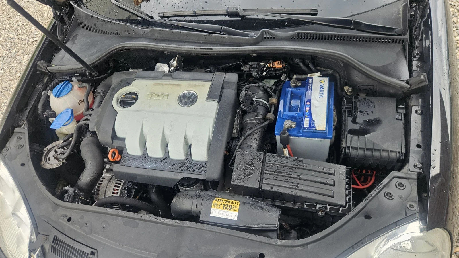 VW Golf 1.9tdi.4x4.105ks, снимка 15 - Автомобили и джипове - 54609245