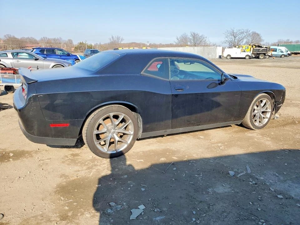 Dodge Challenger, снимка 3 - Автомобили и джипове - 54657433