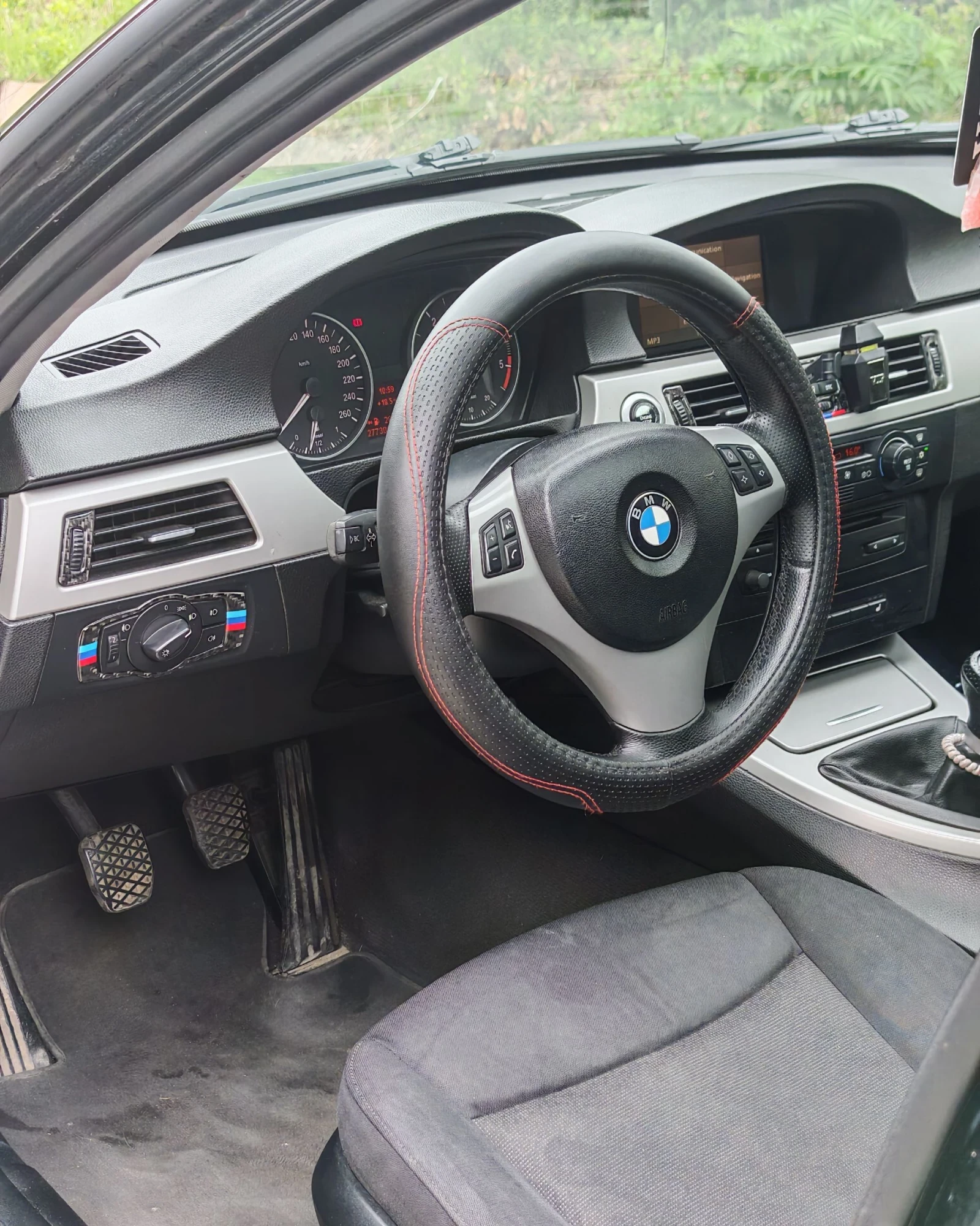BMW 320 2.0, снимка 8 - Автомобили и джипове - 54829881