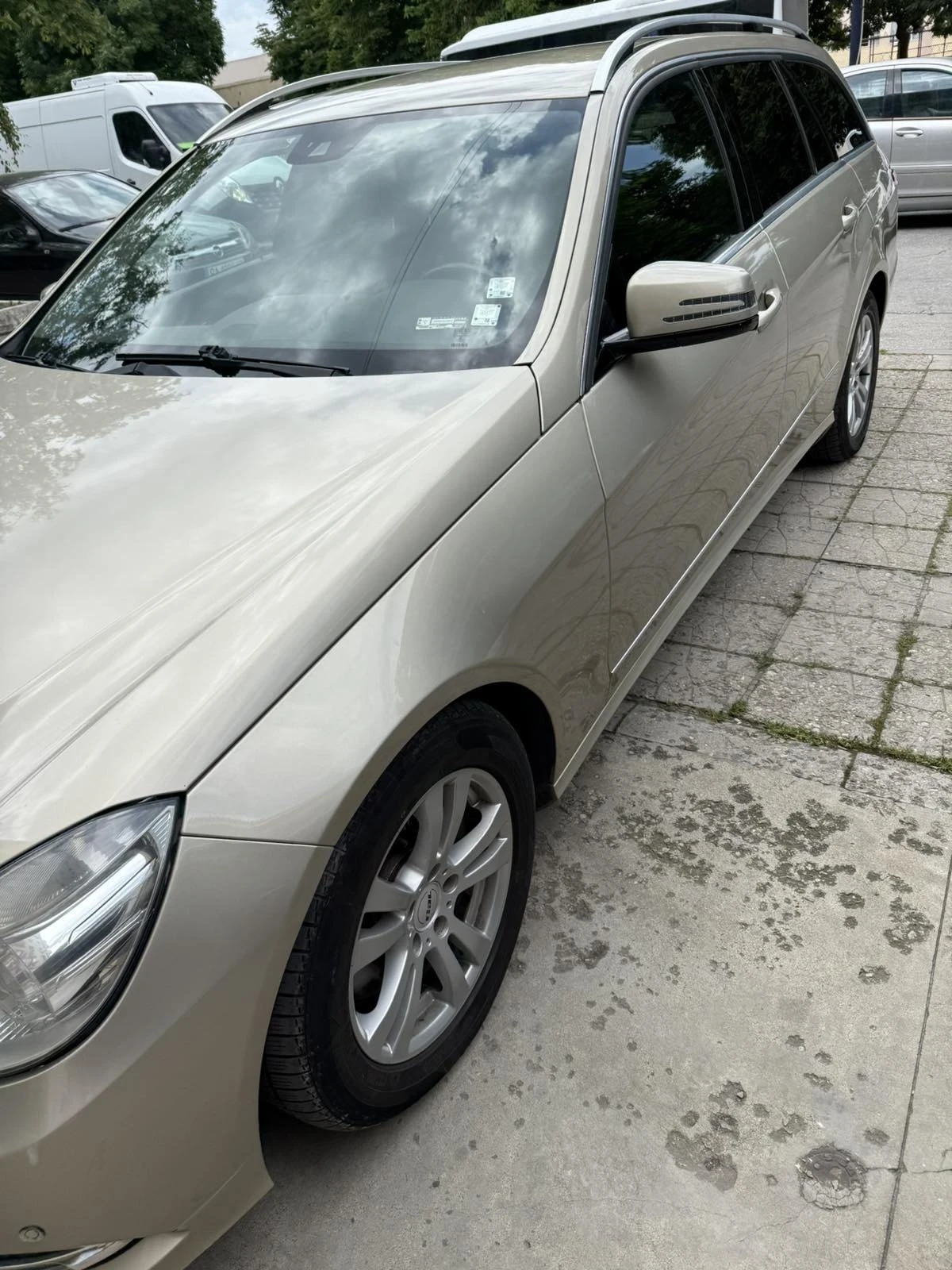 Mercedes-Benz E 350, снимка 3 - Автомобили и джипове - 54864513