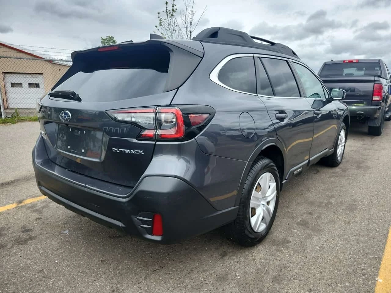 Subaru Outback * 2.5i Convenience * CARFAX * ���� �� �� | Mobile.bg � ����������� 4