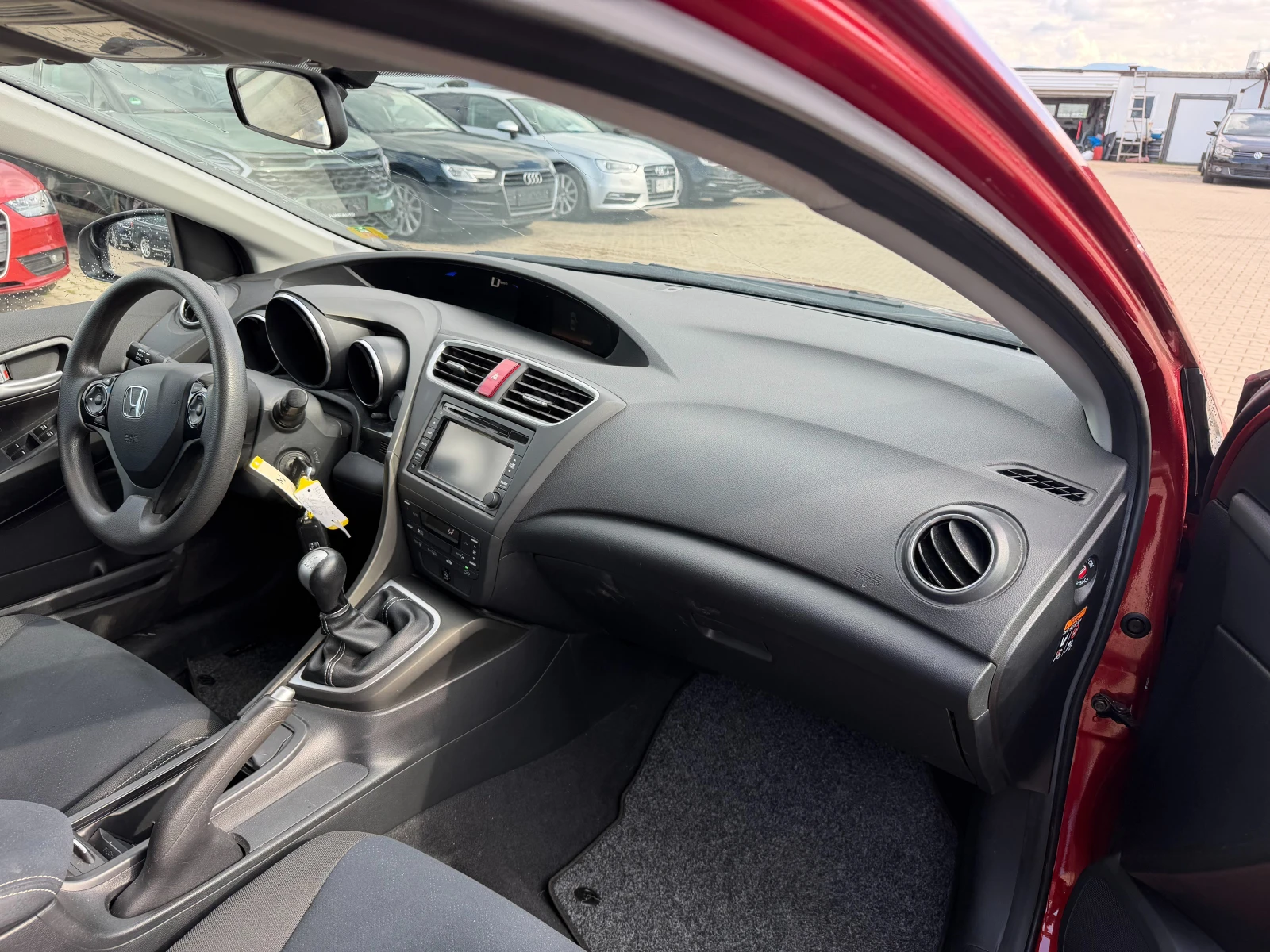 Honda Civic 1.6DTEC NAVI EURO 5, снимка 11 - Автомобили и джипове - 55043005