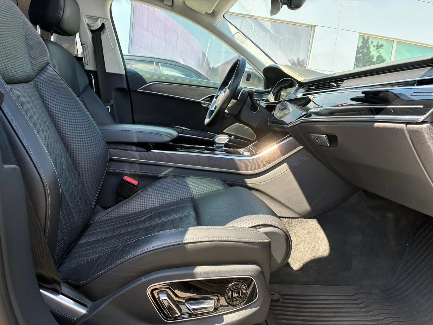 Audi A8 | Mobile.bg � ����������� 14