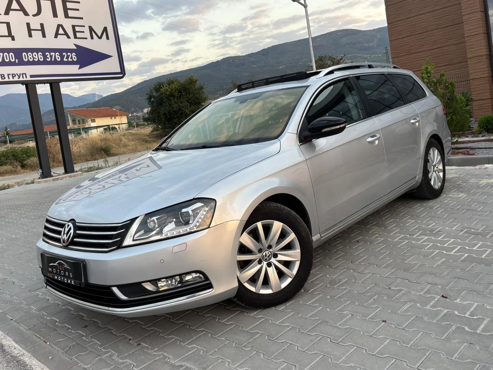 VW Passat 2.0TDi/170кс/HiGHLiNE/Панорама/Лед/Нави/Ксенон