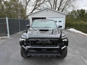 Toyota Tacoma Hybrid  CARFAX, снимка 6