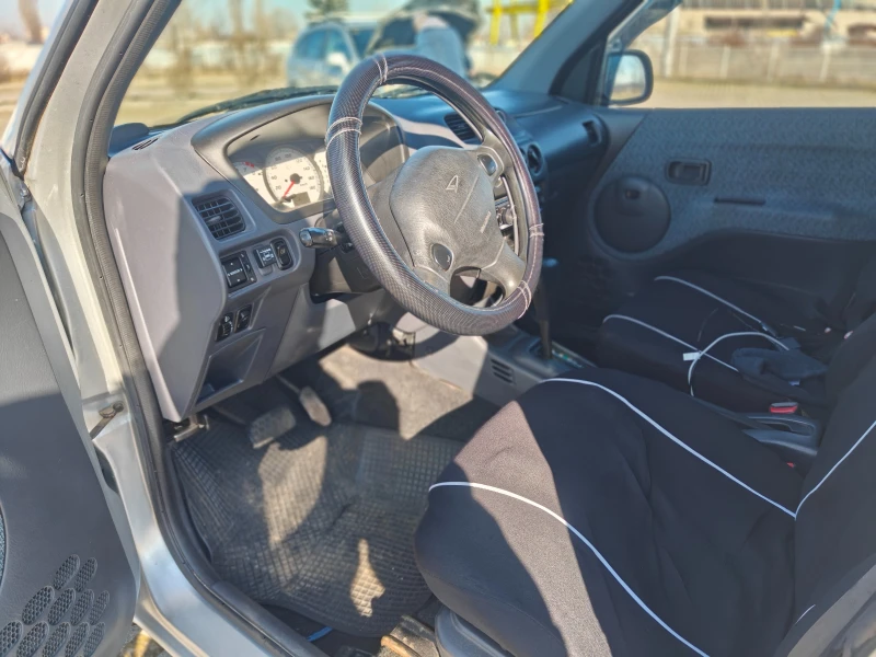 Daihatsu Terios Газ, снимка 9 - Автомобили и джипове - 49384666