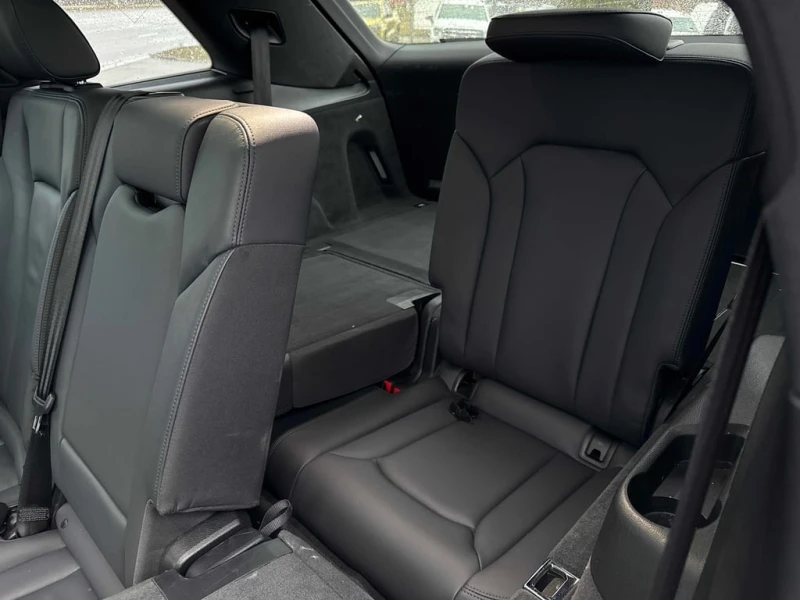 Audi Q7 2024 QUATTRO * БЕЗ ПЪРВОНАЧАЛНА ВНОСКА* , снимка 11 - Автомобили и джипове - 52856162