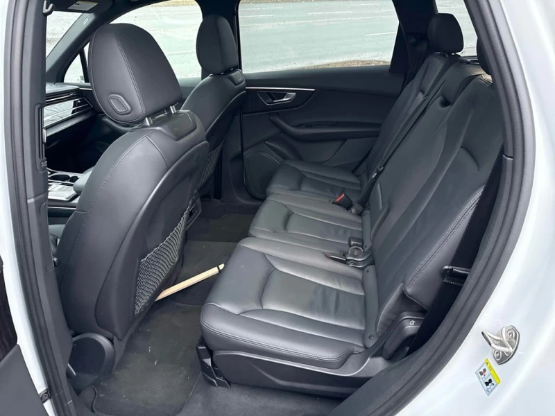 Audi Q7 2024 QUATTRO * БЕЗ ПЪРВОНАЧАЛНА ВНОСКА* , снимка 10 - Автомобили и джипове - 52856162