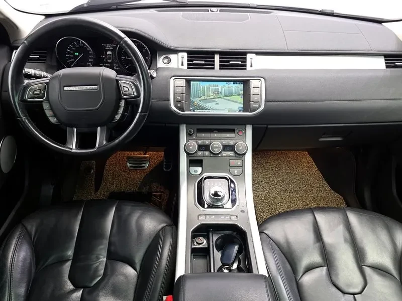 Land Rover Range Rover Evoque 2.2 SD4 PURE, снимка 7 - Автомобили и джипове - 54864184