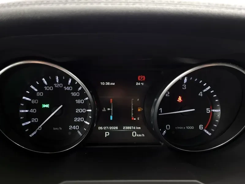 Land Rover Range Rover Evoque 2.2 SD4 PURE, снимка 8 - Автомобили и джипове - 54864184