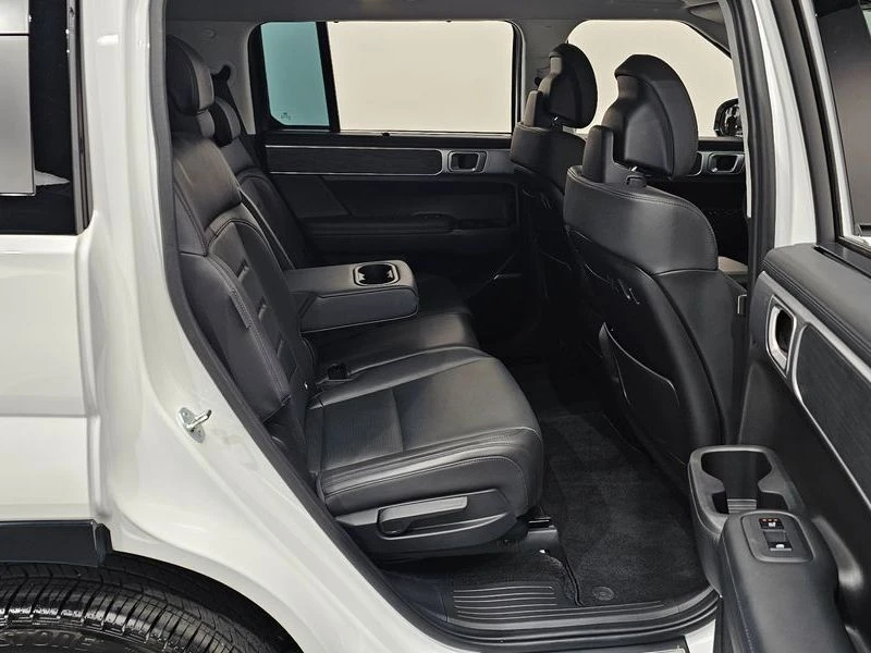 Hyundai Santa fe HEV 1.6 4WD| 226к.с.| ВКЛ.ТЕХНОТЕСТ, снимка 11 - Автомобили и джипове - 55347102