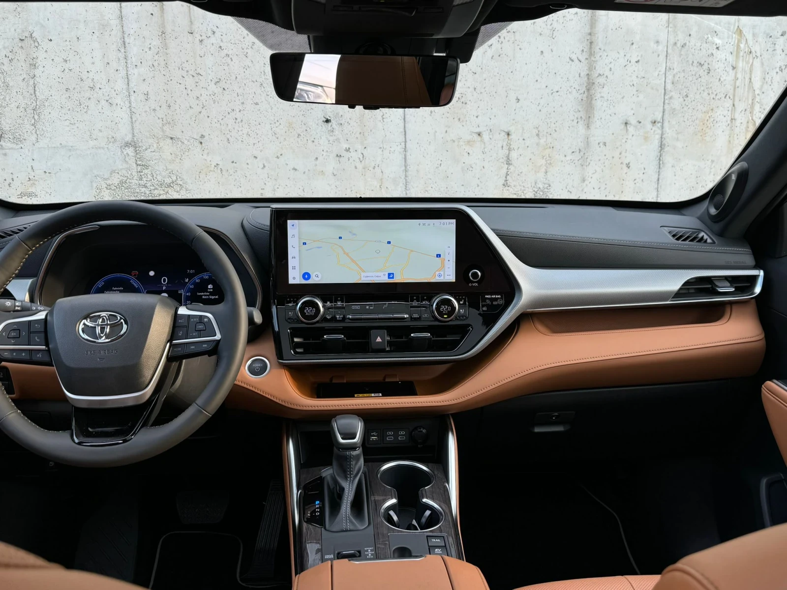 Toyota Highlander 2, 5-Hybrid/4x4/Luxury/Pano/6+ 1 | Mobile.bg   11