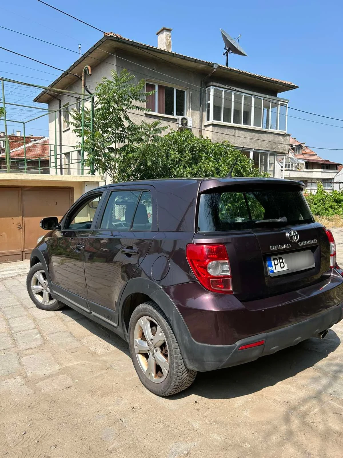 Toyota Urban Cruiser 4x4 - изображение 5