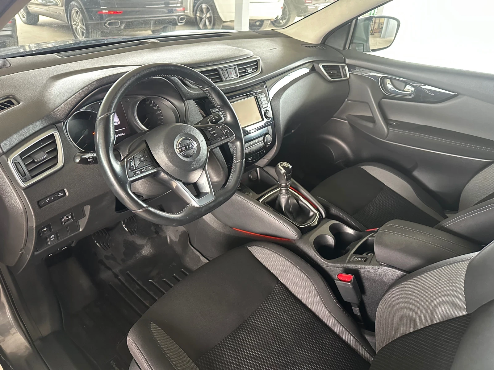 Nissan Qashqai 110ps* 6ск* DISTRONIC* КАМЕРА* НАВИ*  - изображение 9