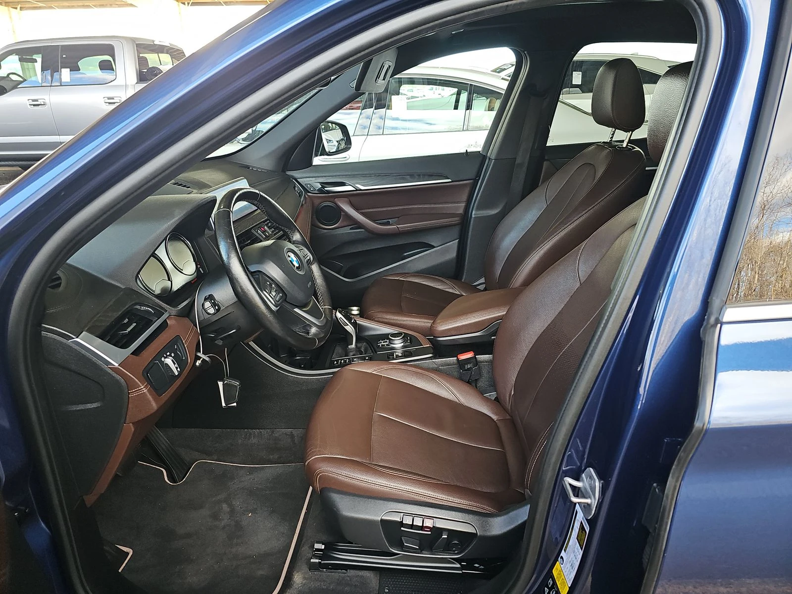 BMW X1 Xdrive - изображение 10