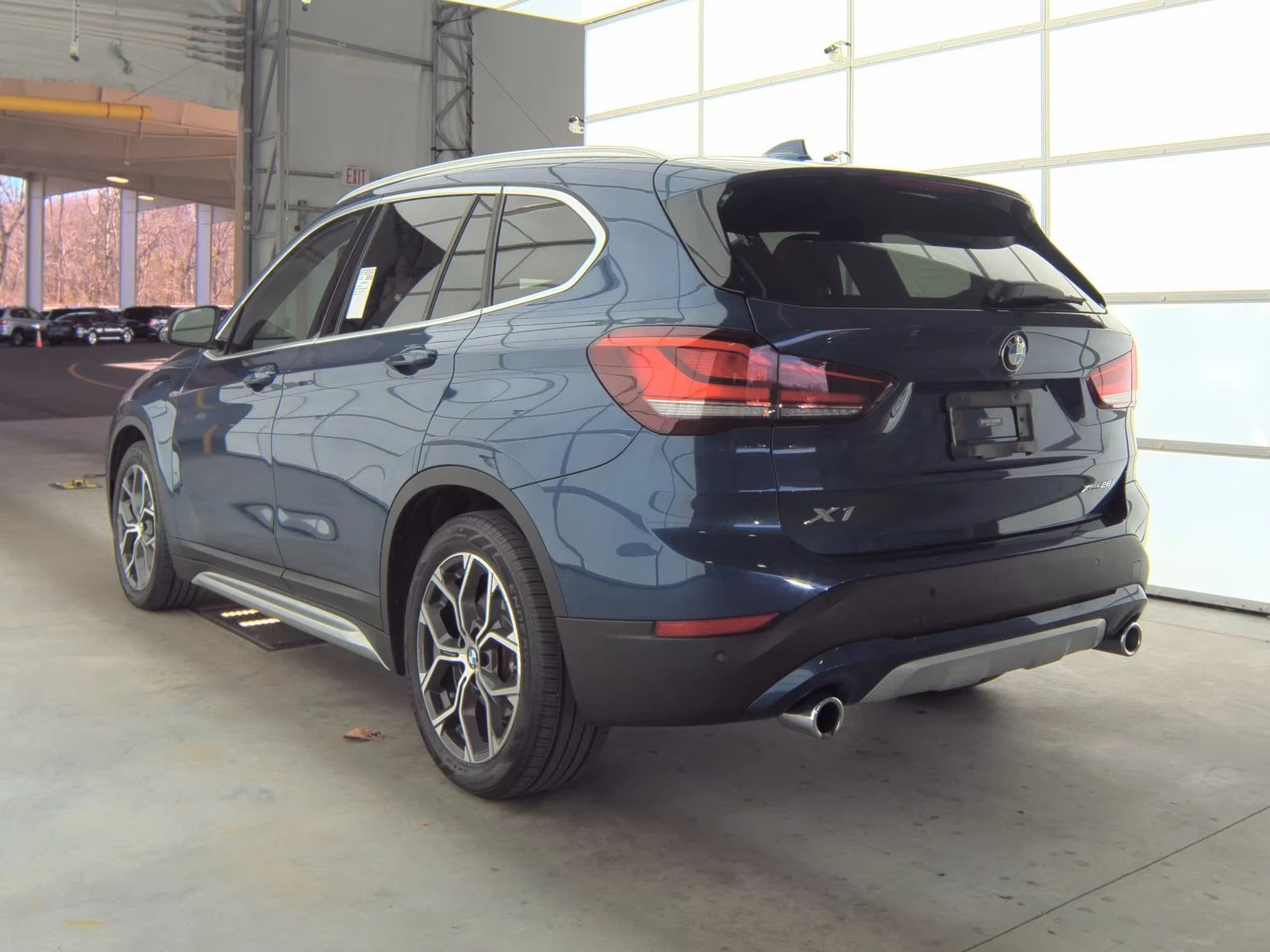 BMW X1 Xdrive - изображение 6