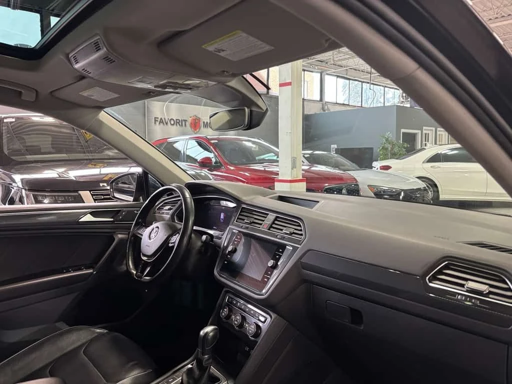 VW Tiguan * Highline| 4MOTION| NAV| FENDERAUDIO| LEATHER| PA, снимка 10 - Автомобили и джипове - 54068933