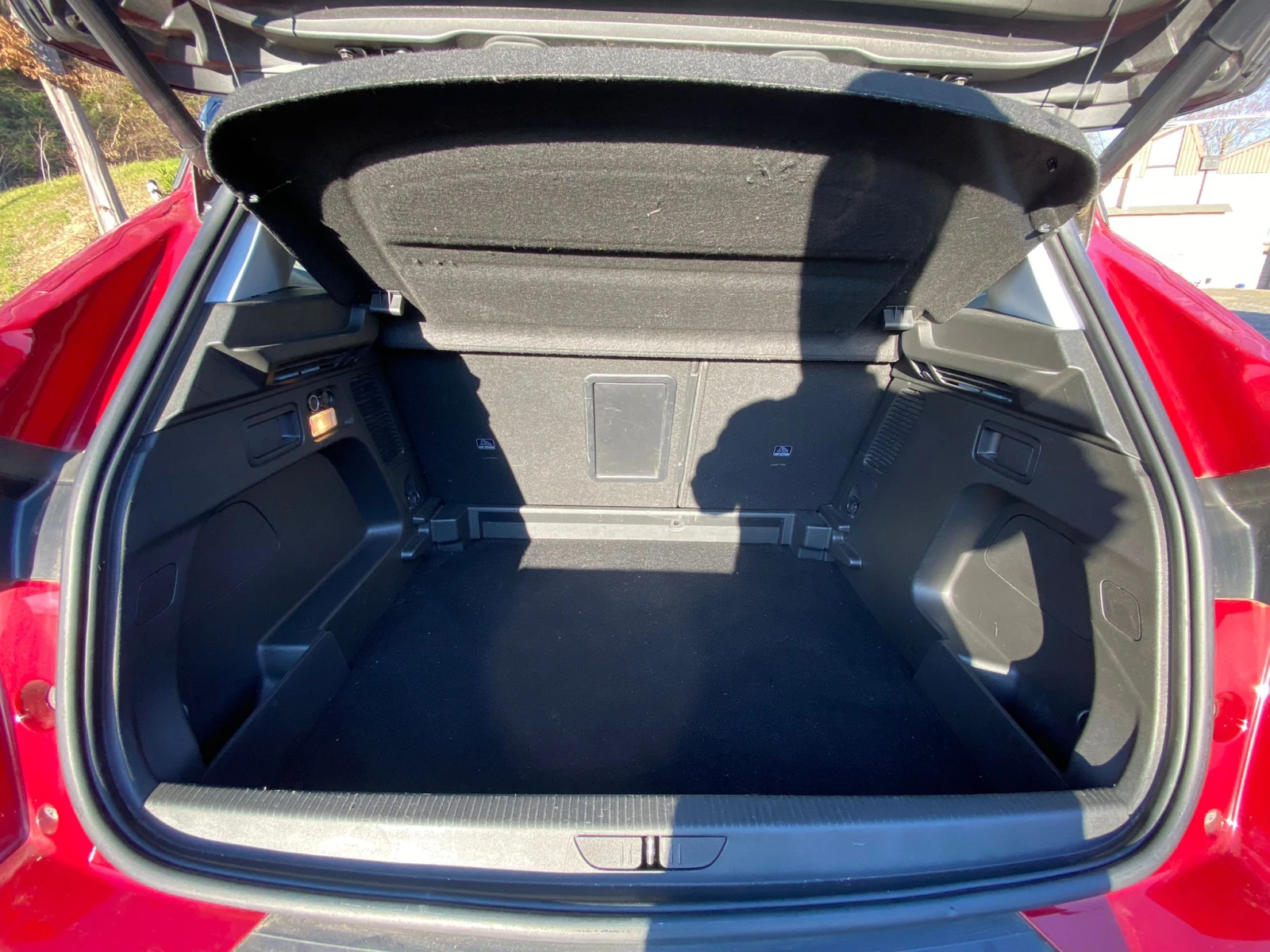 Opel Grandland 1.5 Ultimate, снимка 17 - Автомобили и джипове - 54333849