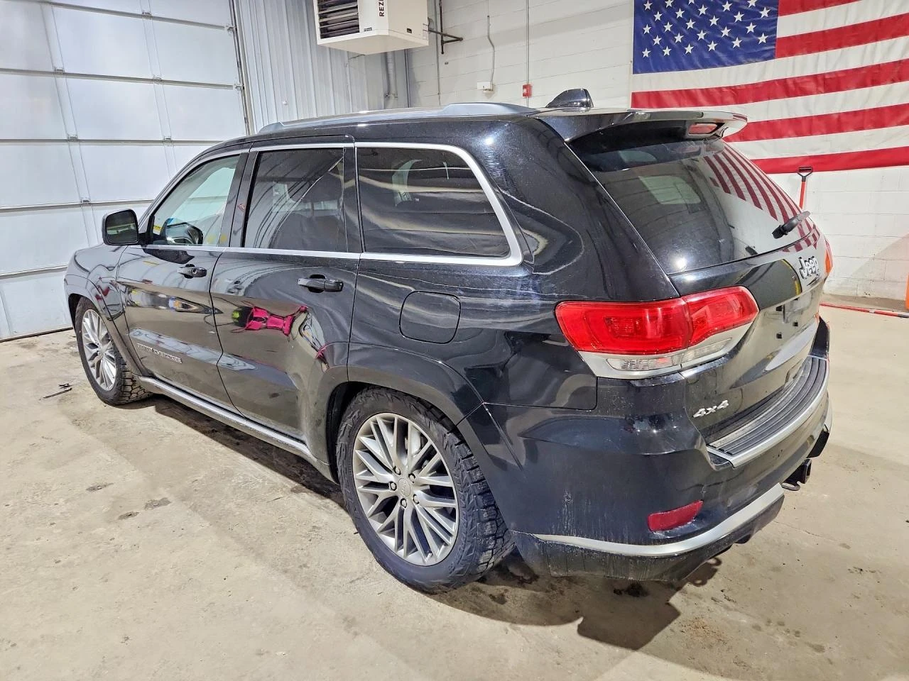 Jeep Grand cherokee 3.6l Summit, снимка 2 - Автомобили и джипове - 54429848