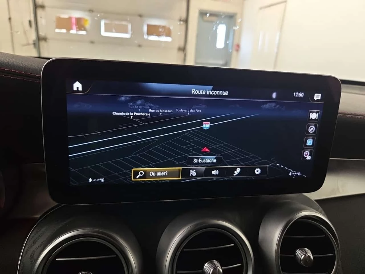 Mercedes-Benz GLC 43 AMG ДИСТРОНИК * 360  * PANO * ПОДГРЕВИ * CARFAX, снимка 11 - Автомобили и джипове - 54512837