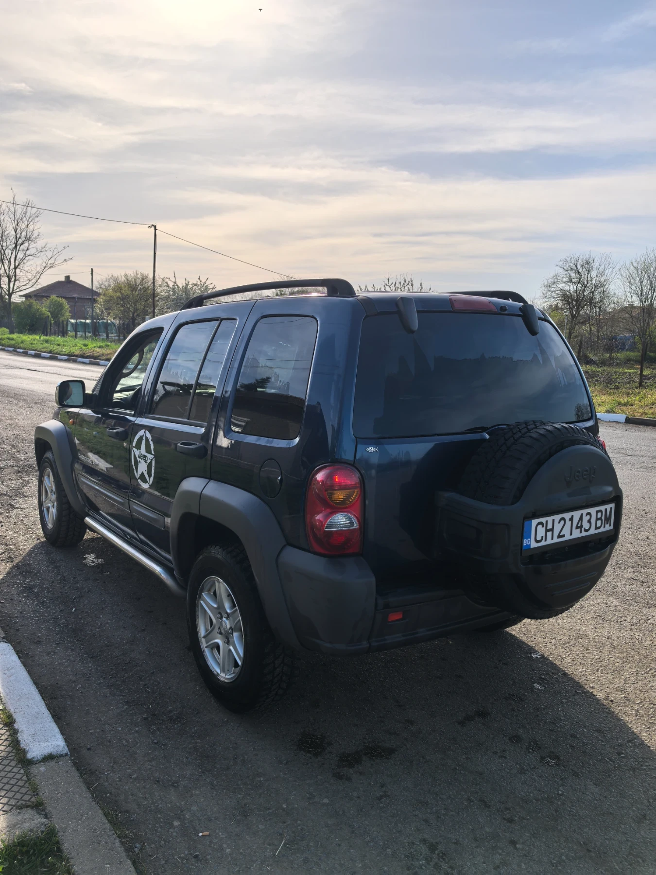 Jeep Cherokee, снимка 5 - Автомобили и джипове - 54833799
