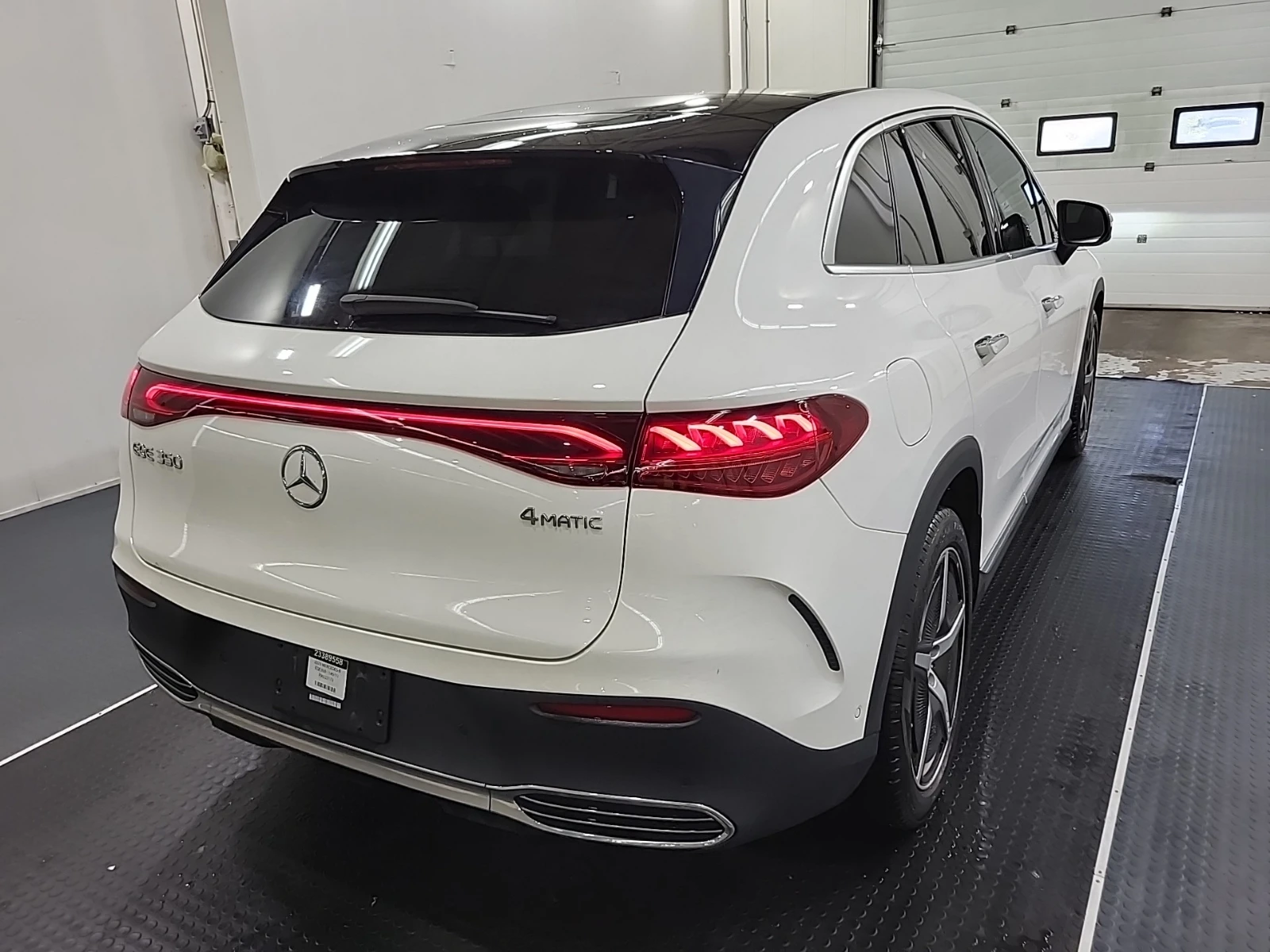 Mercedes-Benz EQE EQE 350 4Matic, снимка 4 - Автомобили и джипове - 55491787