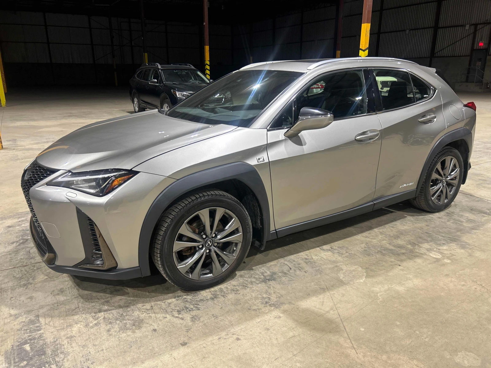 Lexus UX * 250h * CARFAX * БЕЗ ПЪРВОНАЧАЛНА ВНОСКА
