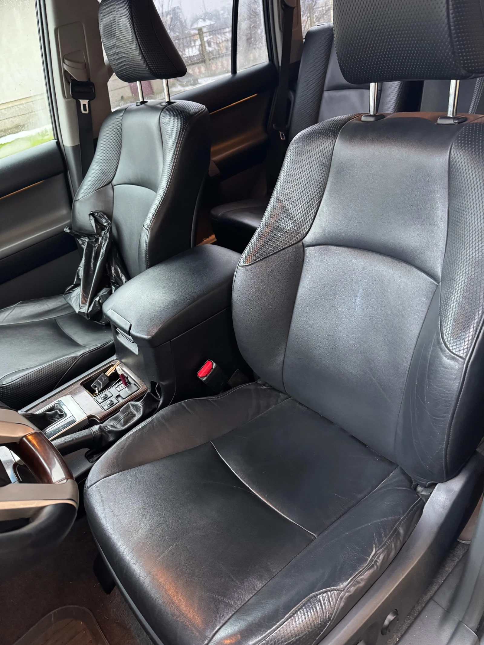 Toyota Land cruiser, снимка 16 - Автомобили и джипове - 55990947