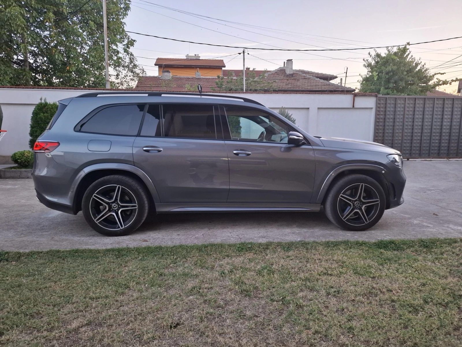 Mercedes-Benz GLS580, снимка 4 - Автомобили и джипове - 56339603