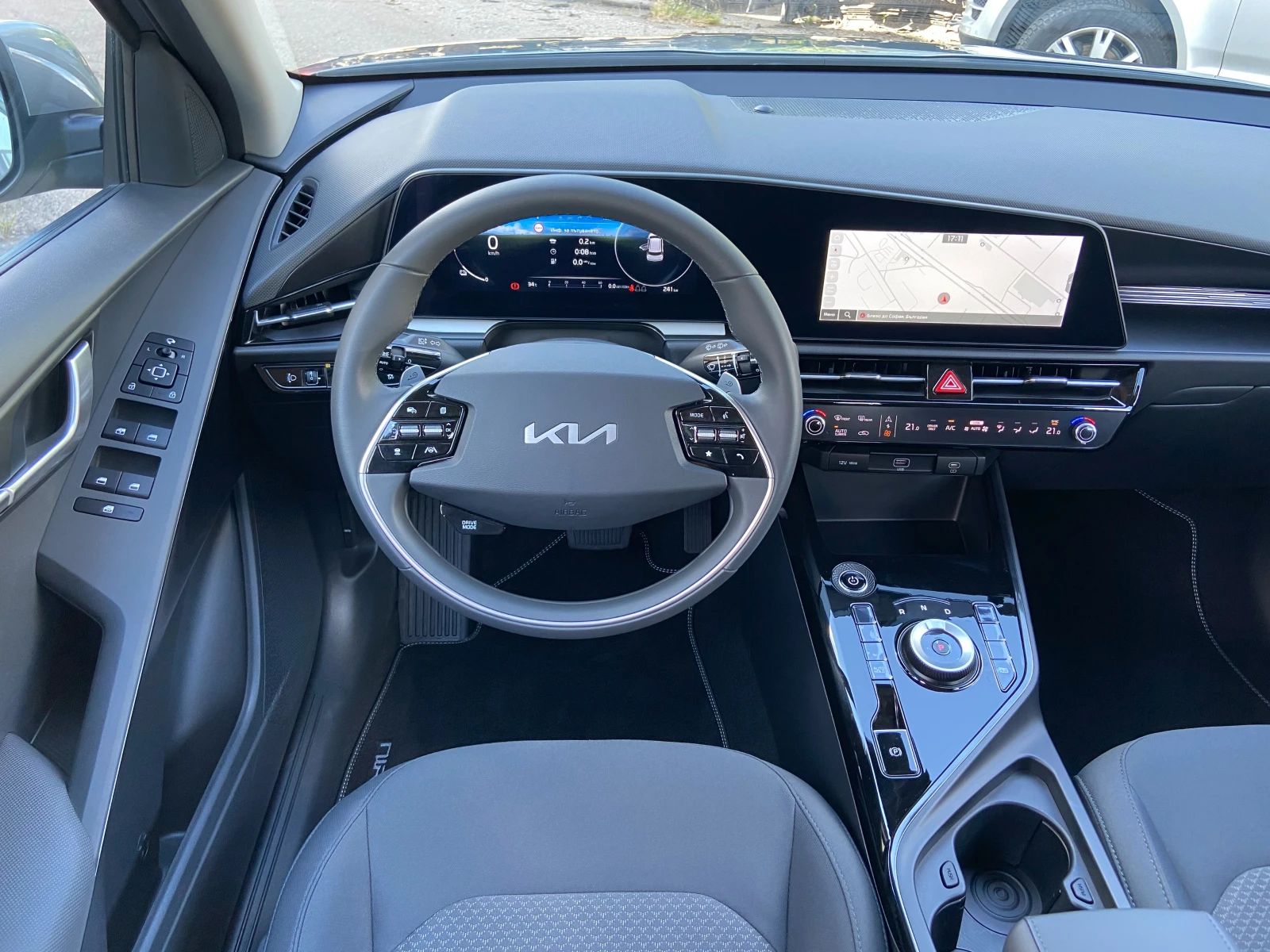 Kia Niro 64.8kWh-��� ���������! | Mobile.bg � ����������� 10