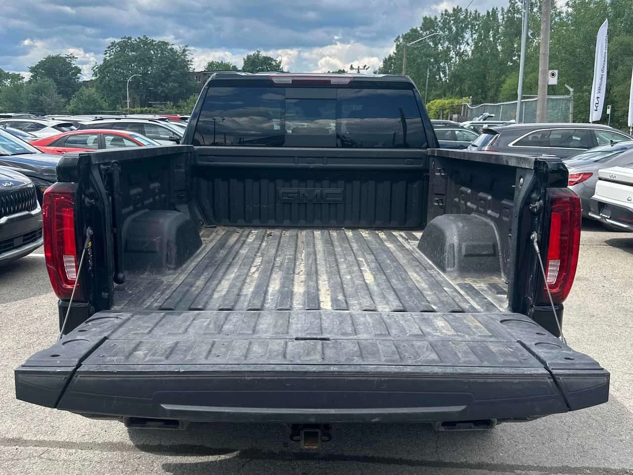 Gmc Sierra * AT4 DURAMAX * CARFAX * ���������� | Mobile.bg � ����������� 11