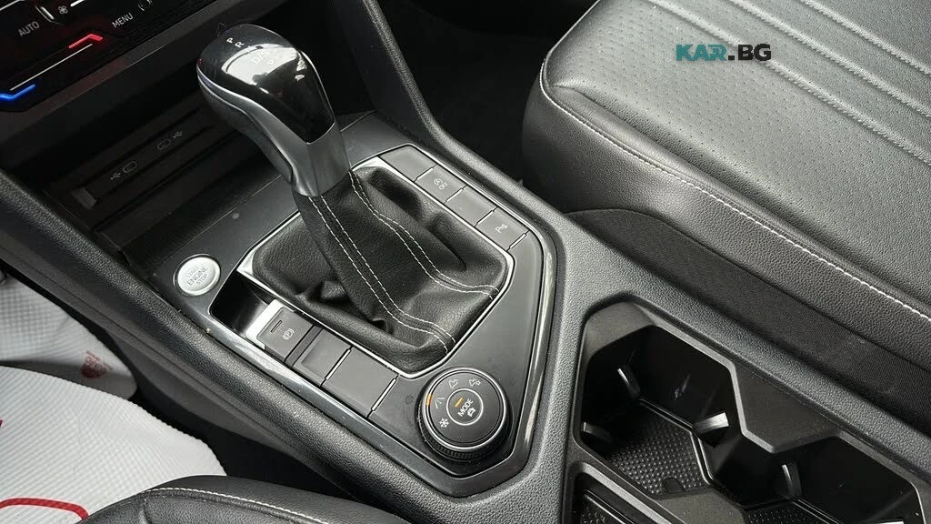 VW Tiguan Comfortline R-Line Black* 4MOTION* PANORAMA*  | Mobile.bg � ����������� 16