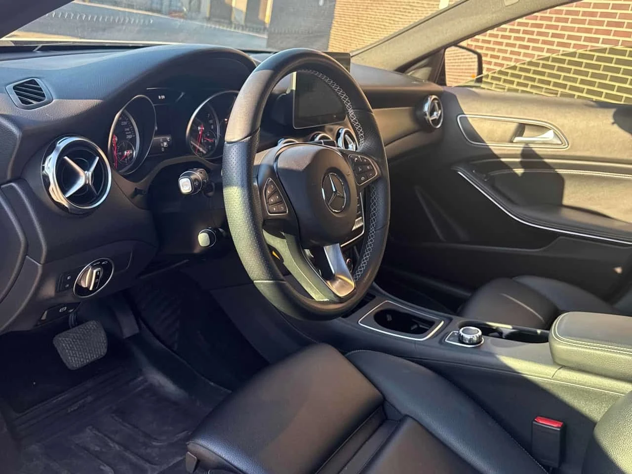 Mercedes-Benz GLA 250 * CARFAX * ����� �� ����������� | Mobile.bg � ����������� 5