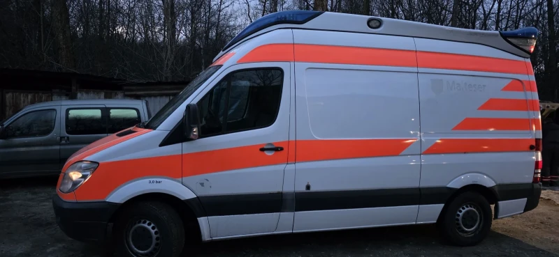 Mercedes-Benz Sprinter 315, снимка 3 - Бусове и автобуси - 53473476
