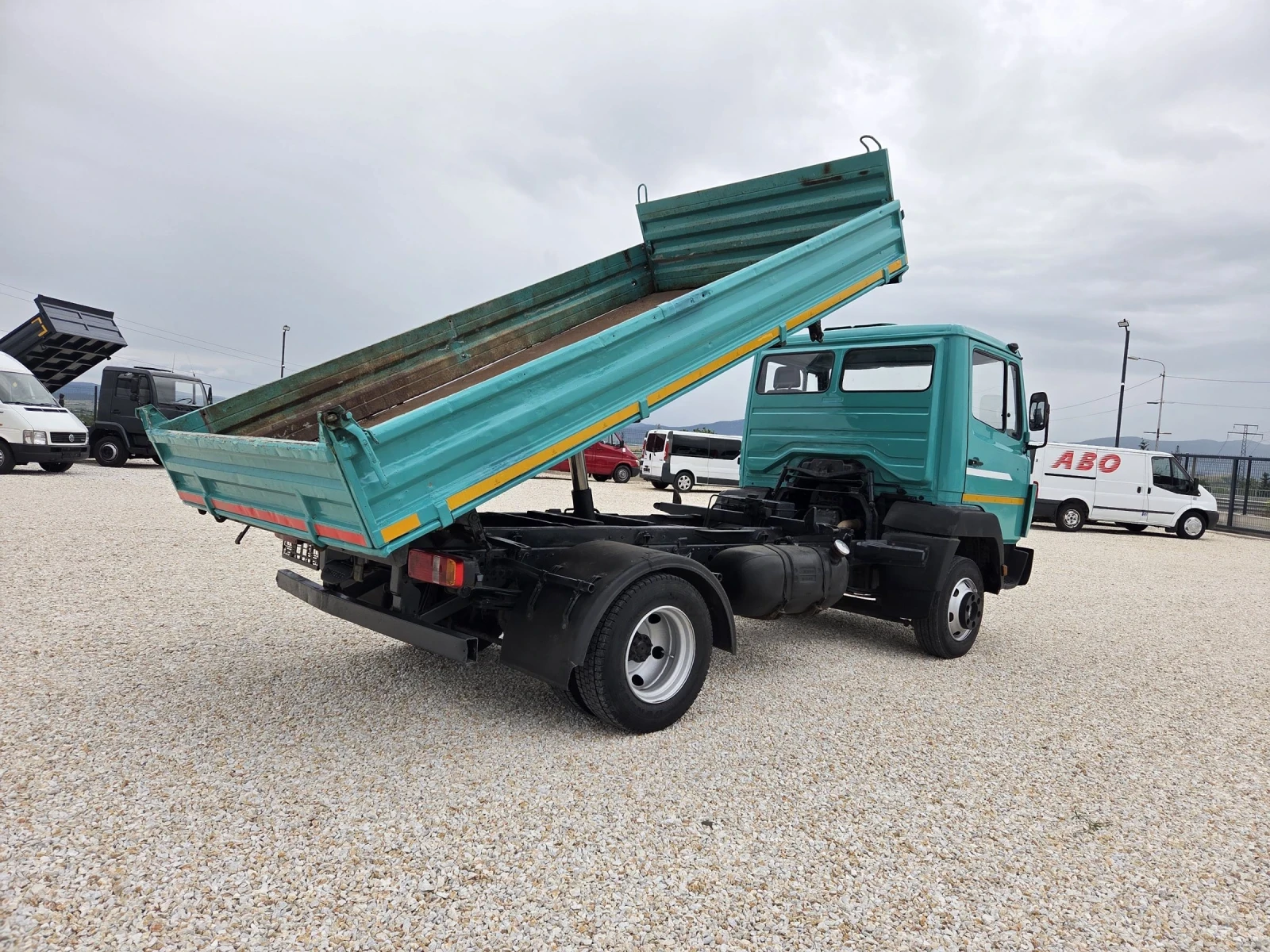 Mercedes-Benz 817 MEILLER KIPPER, снимка 4 - Камиони - 54883534
