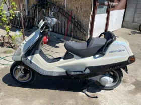 Piaggio Hexagon 125, снимка 7