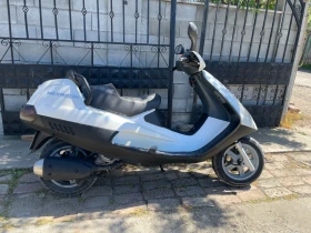 Piaggio Hexagon 125, снимка 3