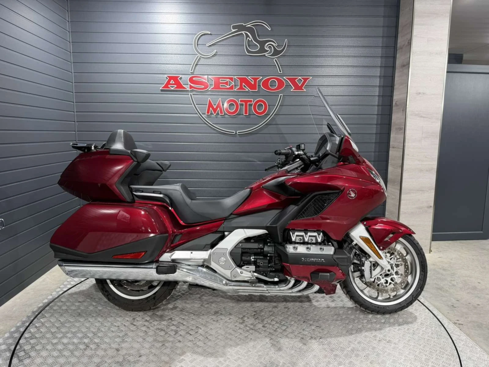 Honda Gold Wing RED FIRE, снимка 6 - Мотоциклети и мототехника - 55449001
