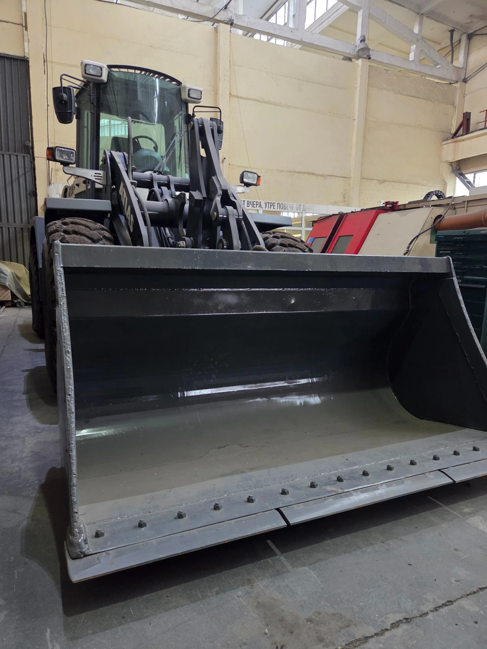 ����� ������� Atlas L210 | Mobile.bg � ����������� 5